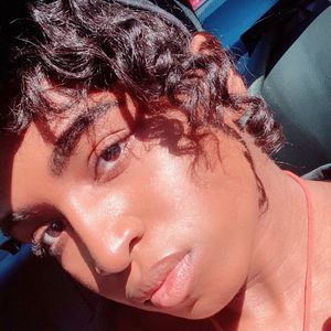 Meet your Posher, Keana arielle